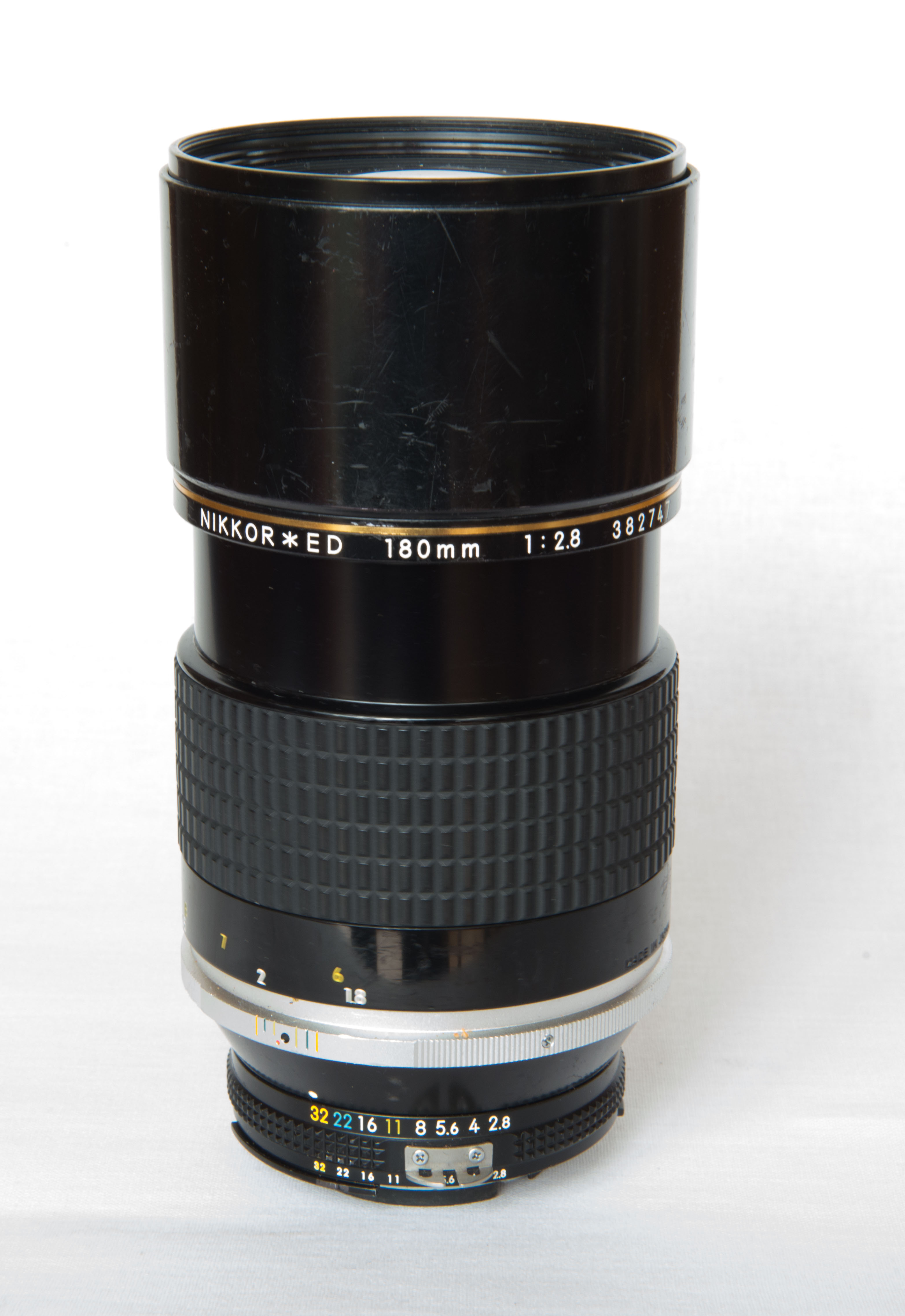 Nikkor ED 180 mm - 2.8 AIS